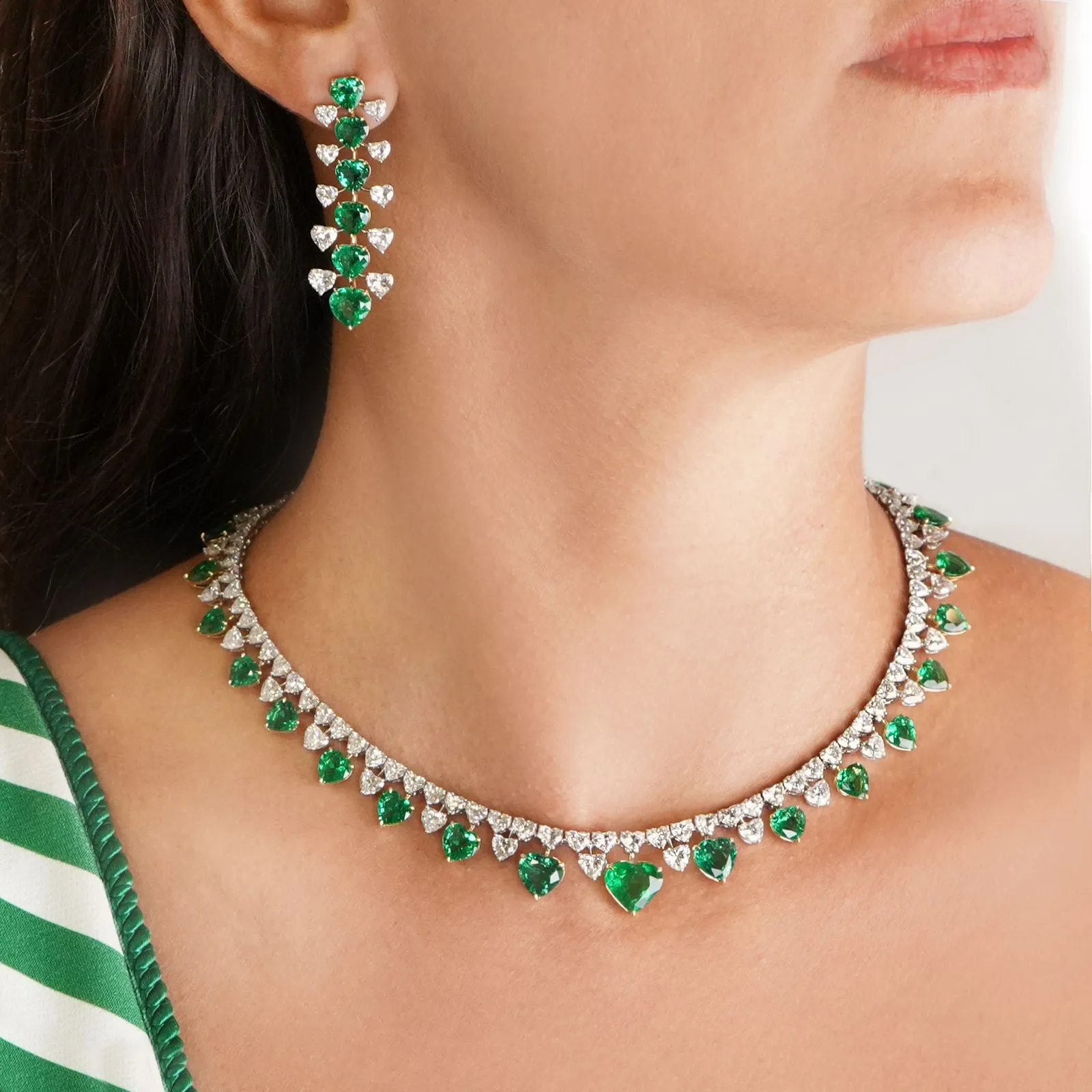 30.34 / 32.94 cts Emerald with Diamond Necklace (ENQUIRE)