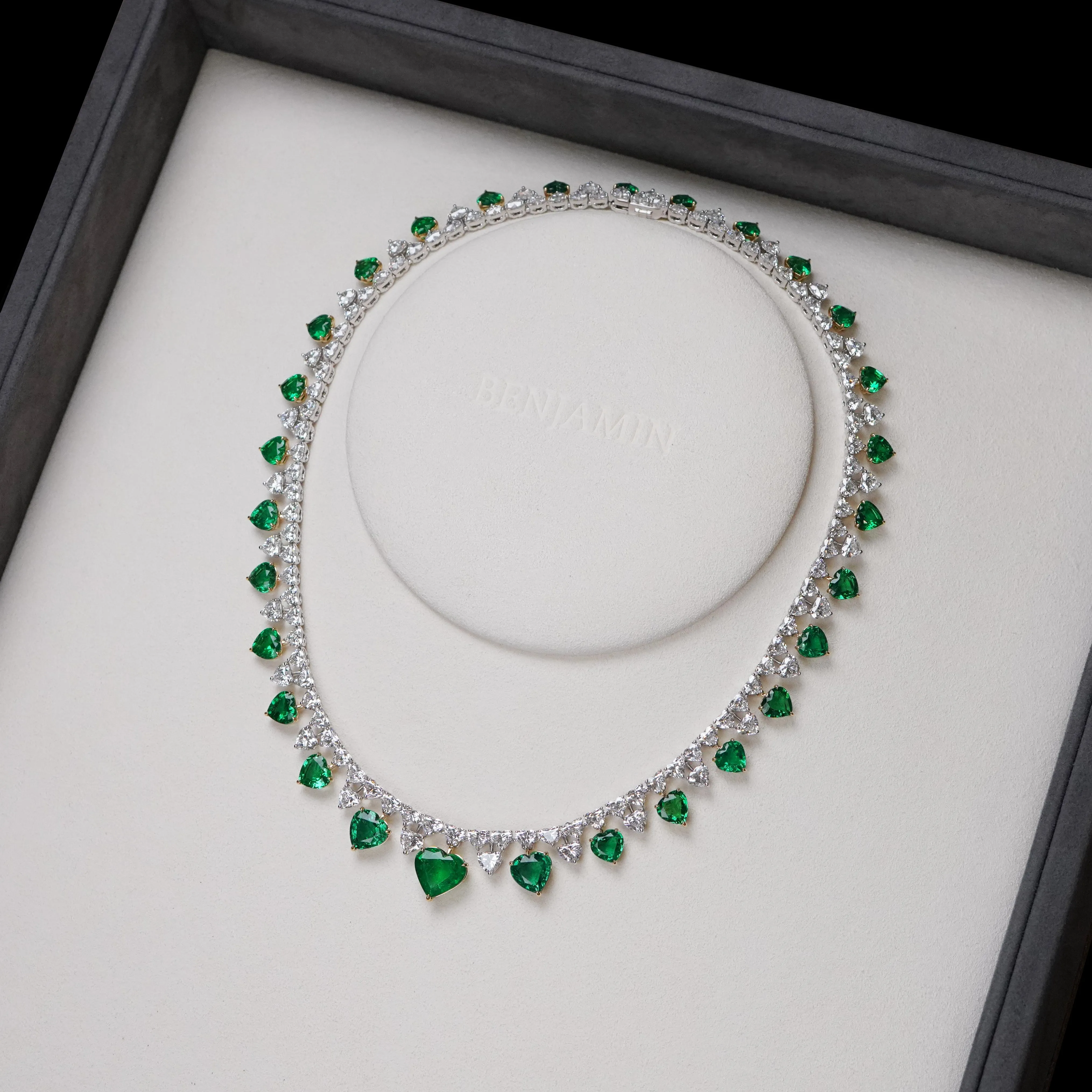 30.34 / 32.94 cts Emerald with Diamond Necklace (ENQUIRE)