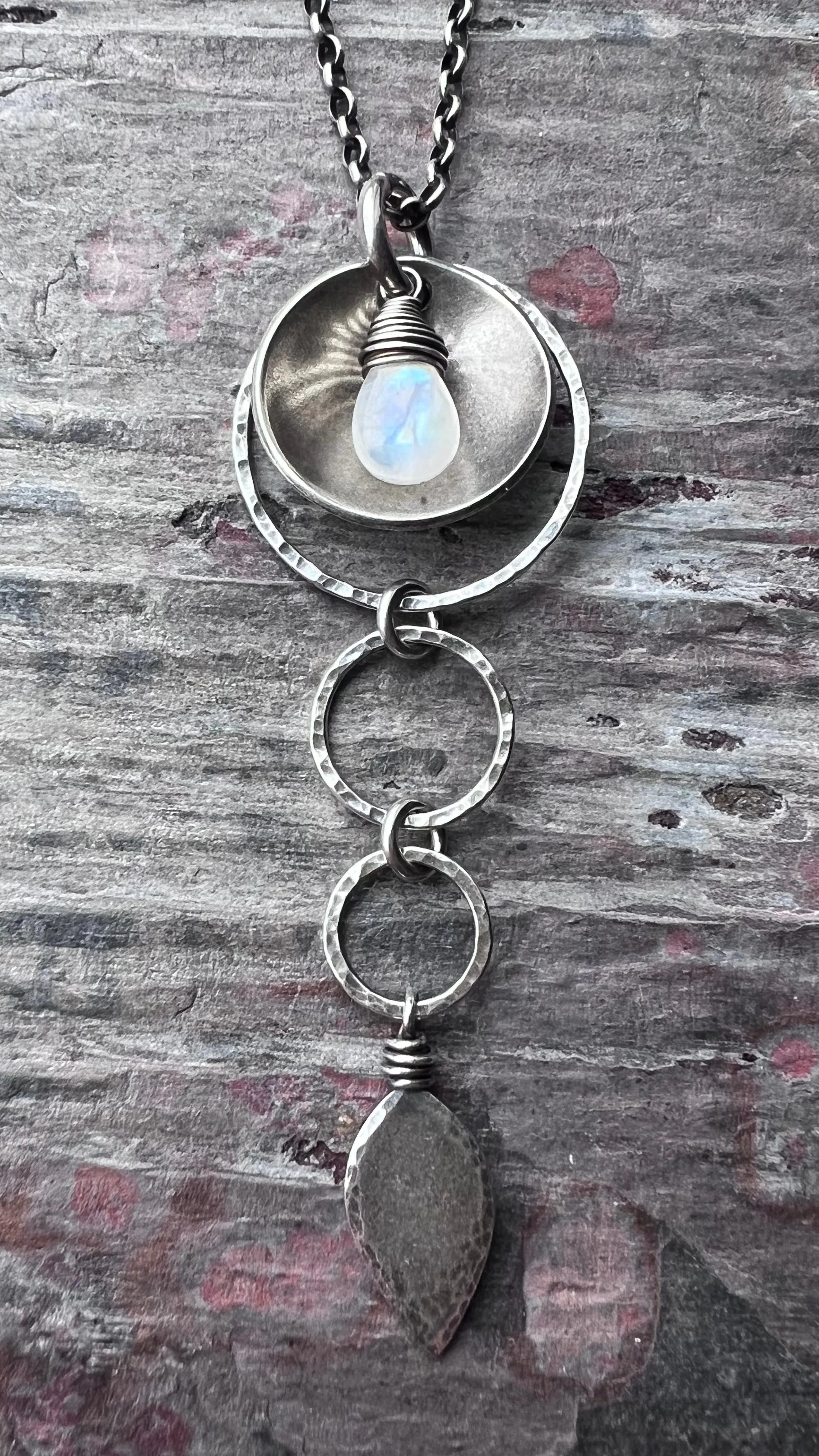 Sterling Silver Rainbow Moonstone Necklace | Hammered Silver Rings and Moonstone Pendant Necklace