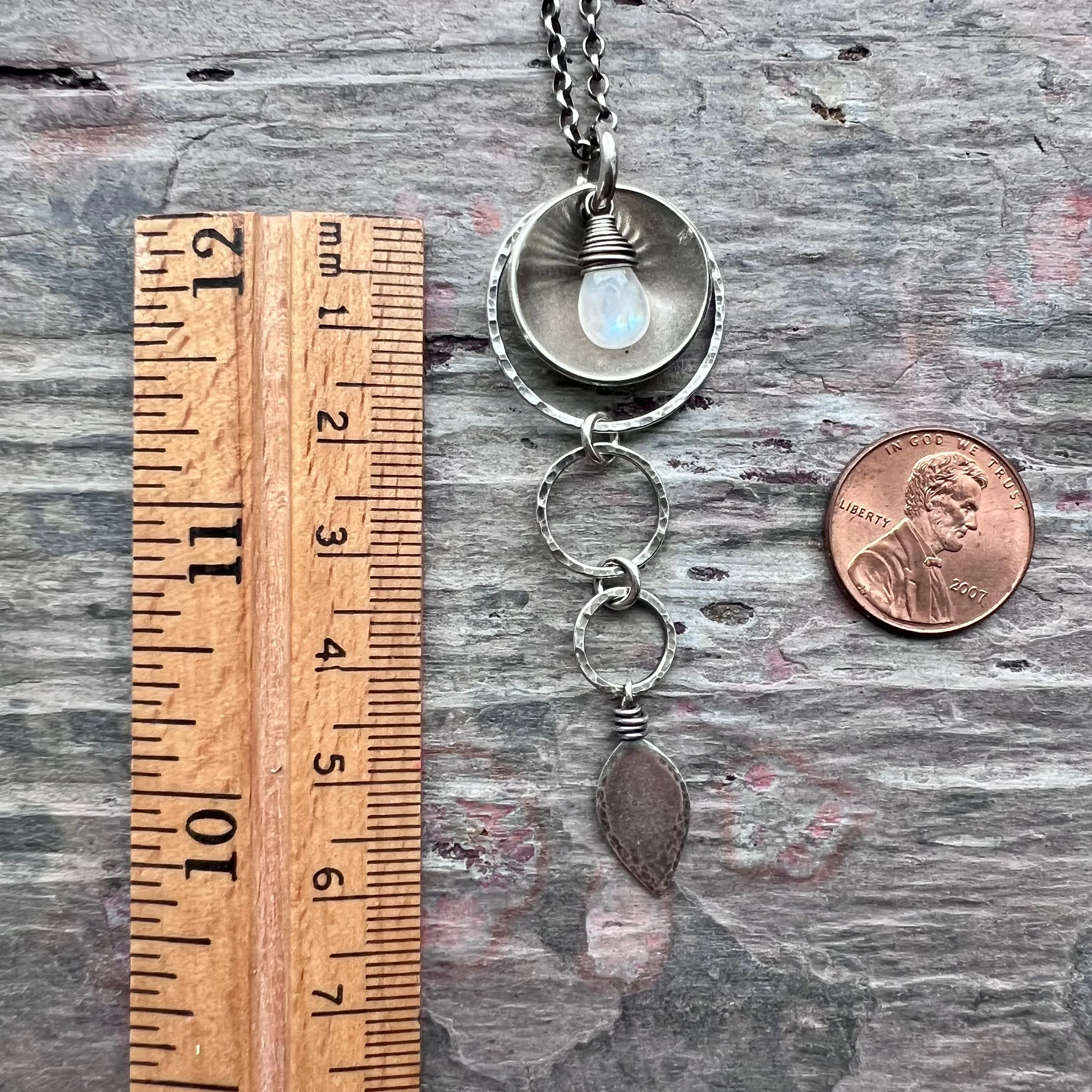 Sterling Silver Rainbow Moonstone Necklace | Hammered Silver Rings and Moonstone Pendant Necklace